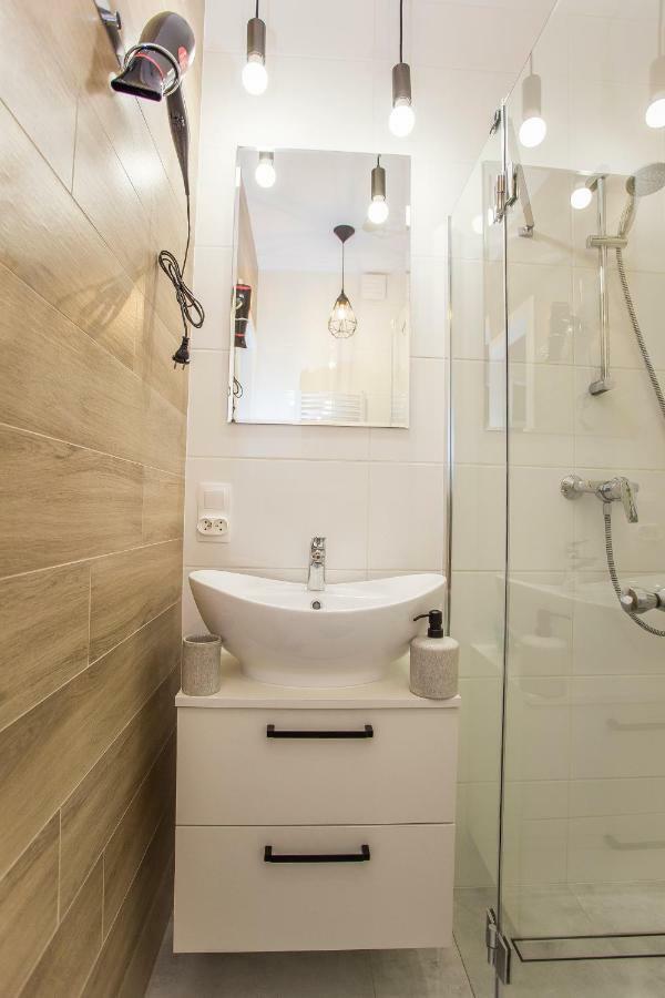 Cr Apartament Przy Rynku Sienkiewicza 6 Білосток Екстер'єр фото
